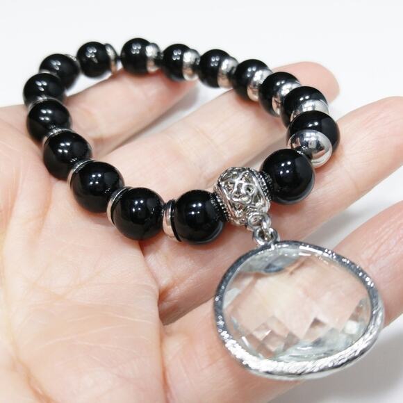 Chico’s Black Beaded Stretch Bracelet Silver Tone Clear Crystal Charm - Picture 7 of 8